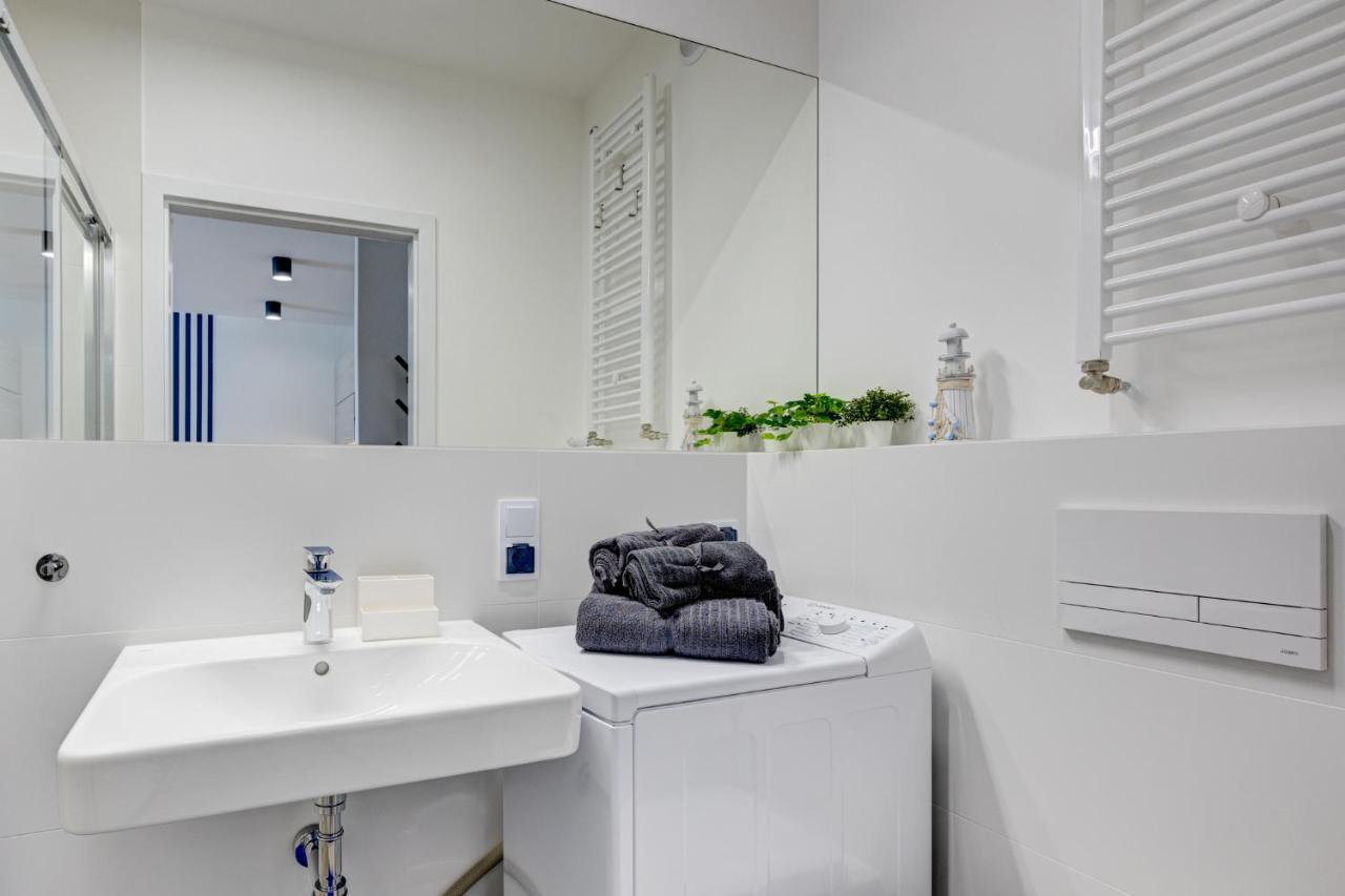 Platinium Apartment By Blue Baltic Apart Rewal Exterior photo
